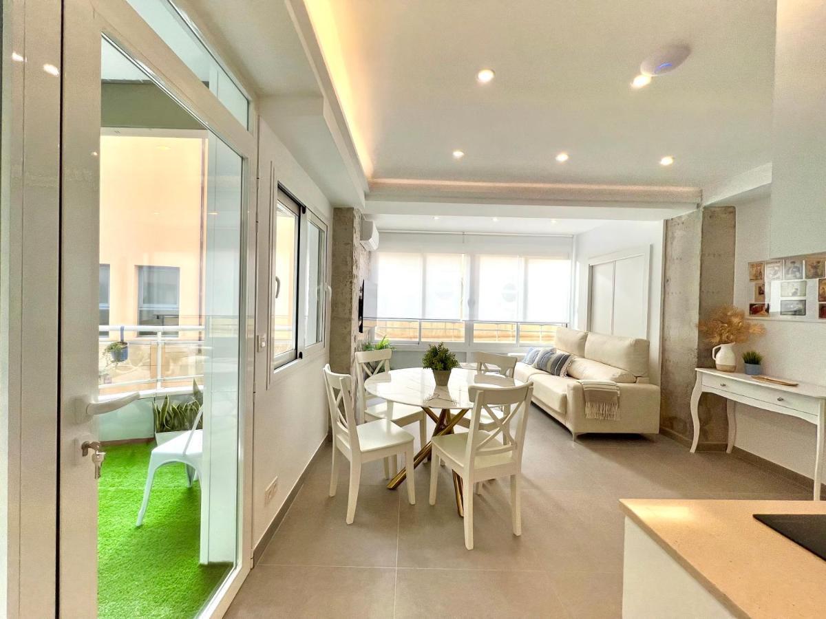 Malagueta Beach III & Terrace By Ele Apartments Malaga Zewnętrze zdjęcie